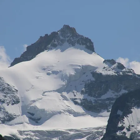 Polaris 1 004 Luxe & Lift 6 Pers Appartement Zinal