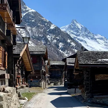 Polaris 1 004 Luxe & Lift 6 Pers * צינאל