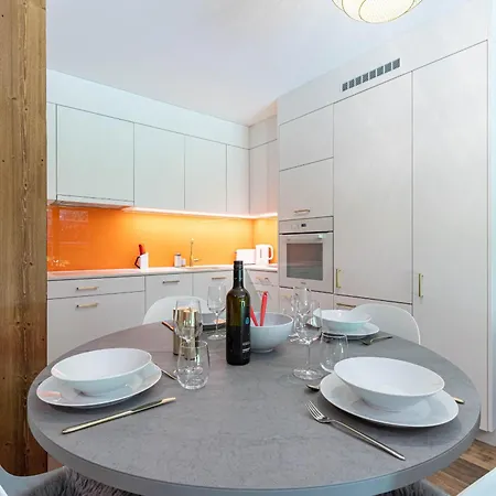 Polaris 1 004 Luxe & Lift 6 Pers צינאל